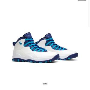 AIR JORDAN 10 Retro “Charlotte Hornets” Sneaker